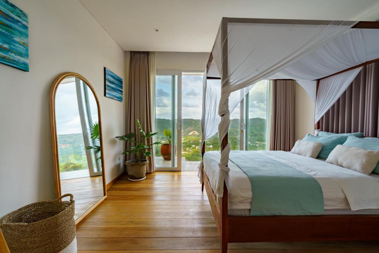 Santosa Heights